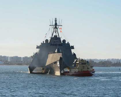 USS Savannah (LCS 28) arrives in her new homeport of San Diego on March 1, 2022.